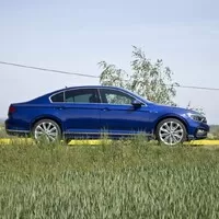 Volkswagen Passat 2.0 TSI: Chválím koncern a nestydím se za to!