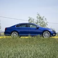 Volkswagen Passat 2.0 TSI: Chválím koncern a nestydím se za to!