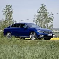 Volkswagen Passat 2.0 TSI: Chválím koncern a nestydím se za to!