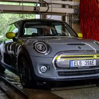 Mini Cooper SE S: Do Prčic s elektromobilitou.