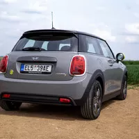 Mini Cooper SE S: Do Prčic s elektromobilitou.