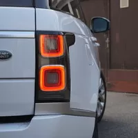 Range Rover SDV8 Autobiography: Osm hrnečků pro štěstí