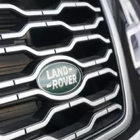 Range Rover SDV8 Autobiography: Osm hrnečků pro štěstí