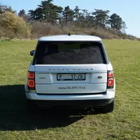Range Rover SDV8 Autobiography: Osm hrnečků pro štěstí