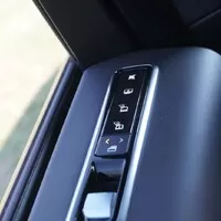 Range Rover SDV8 Autobiography: Osm hrnečků pro štěstí