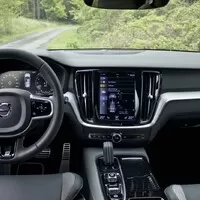 Volvo V60 T6 AWD Recharge: Elektřina ve službách prostých řidičských radostí