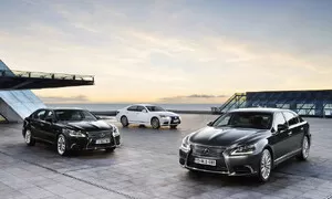 Ptejte se: Ptejte se: Lexus LS, nebo Lexus LS?