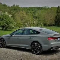Audi A5 Sportback S line 40 TDI: Kouzlo specifikace