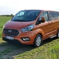 Ford Tourneo PHEV: Revoluce v rozvozu?