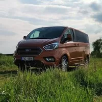 Ford Tourneo PHEV: Revoluce v rozvozu?