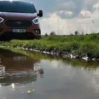 Ford Tourneo PHEV: Revoluce v rozvozu?