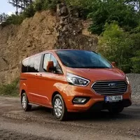 Ford Tourneo PHEV: Revoluce v rozvozu?