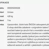Škrabka pod víčkem nádrže už není cool, teď letí koloběžka u rezervy.
