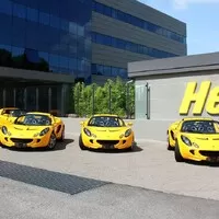 Autopůjčovna Hertz vyhlásila bankrot. Levně se zbavuje Chevroletů Corvette.