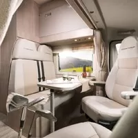Peugeot představuje obytný Boxer, chce konkurovat Mercedesu a VW.