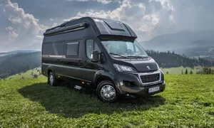 Peugeot představuje obytný Boxer, chce konkurovat Mercedesu a VW.