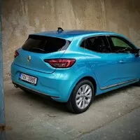 Renault Clio TCe100: Normální francouzský hatchback