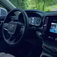 Volvo XC40 T5 FWD Recharge: Technické origami