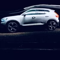 Volvo XC40 T5 FWD Recharge: Technické origami