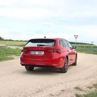 Škoda Octavia IV: Čtyři jako dostatečná