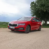 Škoda Octavia IV: Čtyři jako dostatečná