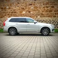 Volvo XC90 B6: Spokojený Uživatel Vesmíru