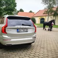 Volvo XC90 B6: Spokojený Uživatel Vesmíru