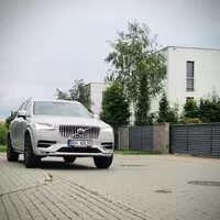 Volvo XC90 B6: Spokojený Uživatel Vesmíru
