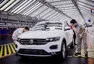 BMW jako ušlechtilý kůň a Peugeot jako krásná žena. Jaké názvy mají zavedené značky v Číně?
