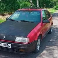 Bazarový snílek: Obyčejná stará auta