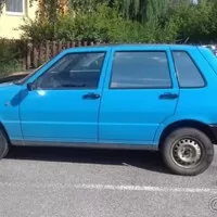 Bazarový snílek: Obyčejná stará auta