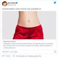Tesla nabízí vlastní trenky. Jsou beznadějně vyprodané.
