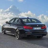 Ptejte se: Hledáme sedan s velkým motorem a pohonem všech kol