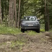 Range Rover ve čtyřech dějstvích aneb Cesta do Brna a zase zpátky