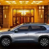 Toyota Corolla Cross je nové SUV značky. S Corollou mnoho společného nemá.