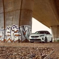 Opel Corsa 1.2T: Třetí do party