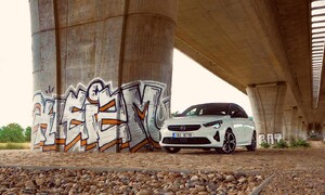 Recenze & testy: Opel Corsa 1.2T: Třetí do party