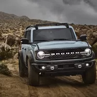 Nové Bronco je konečně tady. Je plné vtipných detailů.