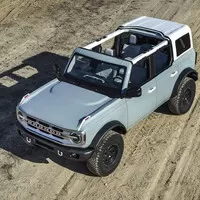 Nové Bronco je konečně tady. Je plné vtipných detailů.