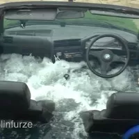 Nekupujte si kabriolet, je to blbost a budete toho litovat