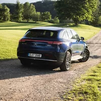 Mercedes-Benz EQC: První rána kapitána nabitá