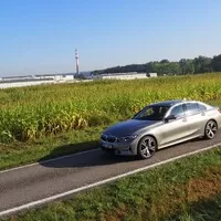 BMW 330e: Pokrok nezastavíš