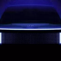 Hyundai spouští vlastní značku elektromobilů, láká na futuristický design