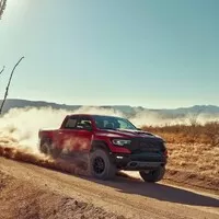 Sedmisetkoňový pick-up RAM 1500 TRX míří do Evropy