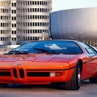 BMW M1: Zcela neitalský italský supersport