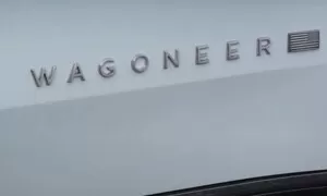 Novinky: Zábavné vlajky s Autíčkářem: Jeep Grand Wagoneer