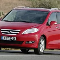 Ptejte se: Auto se třemi místy k sezení a velkým kufrem
