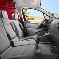 Ptejte se: Auto se třemi místy k sezení a velkým kufrem