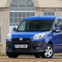 Ptejte se: Auto se třemi místy k sezení a velkým kufrem