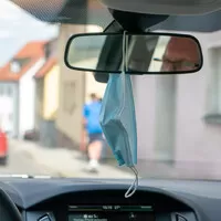 Autíčkář se ptá: Vozíte v autě maskota?